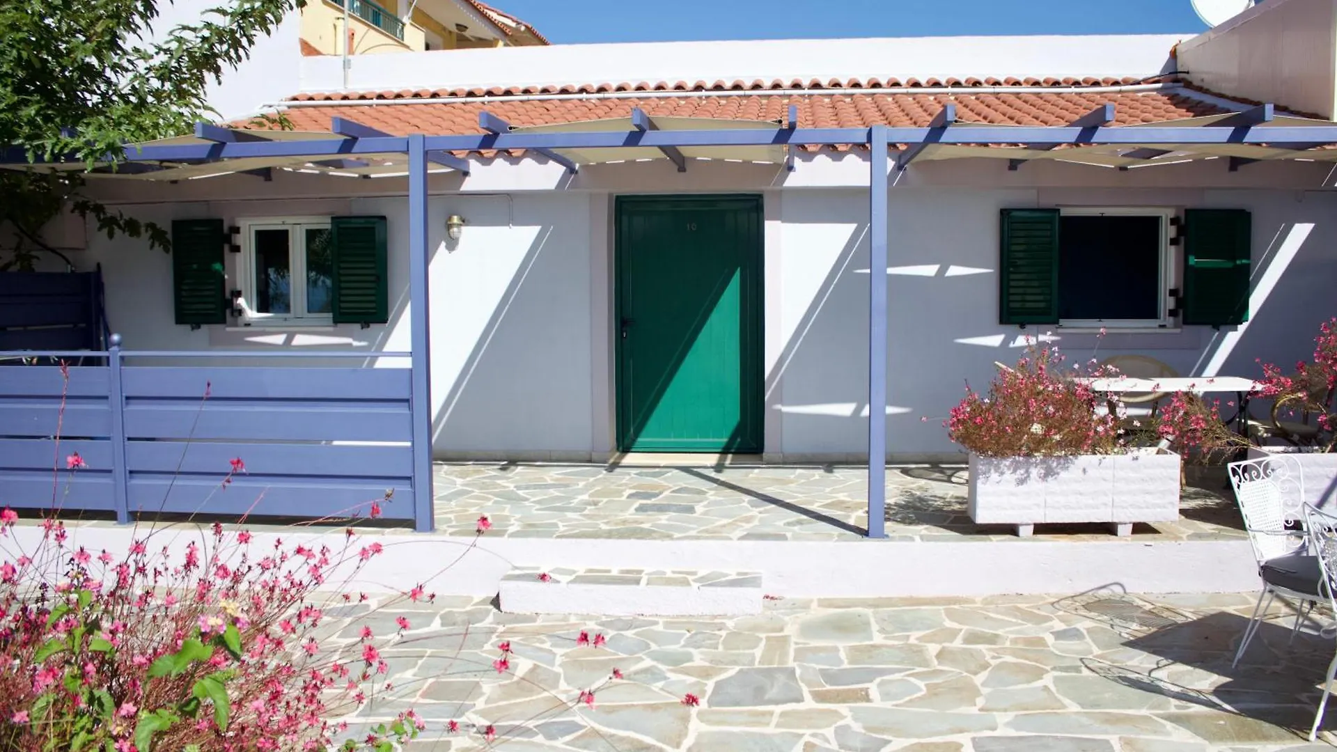 Kekatos Studios Lassi  Apartment
